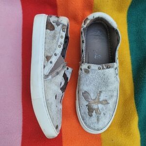 Boutique By Corkys Pine Top Sneakers